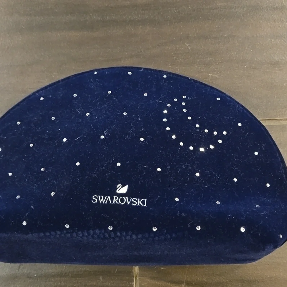 Swarovski Blue Velvet With Crystal Accents NWOT - Picture 7 of 7